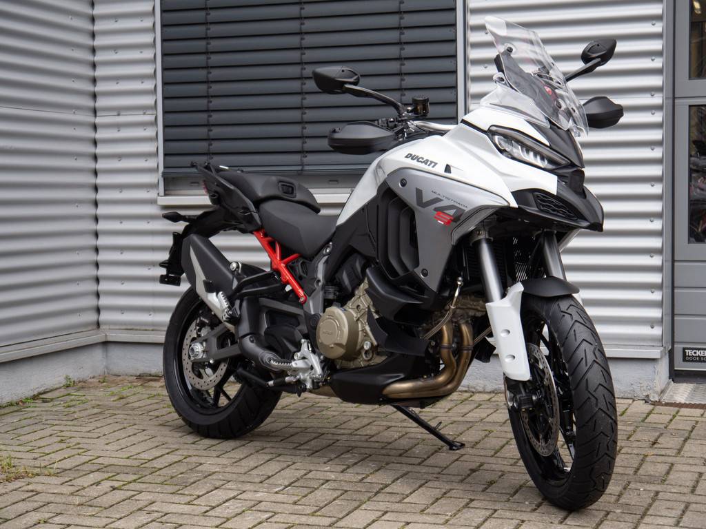 DUCATI Multistrada V4 S Travel &amp; Radar Modell 2025