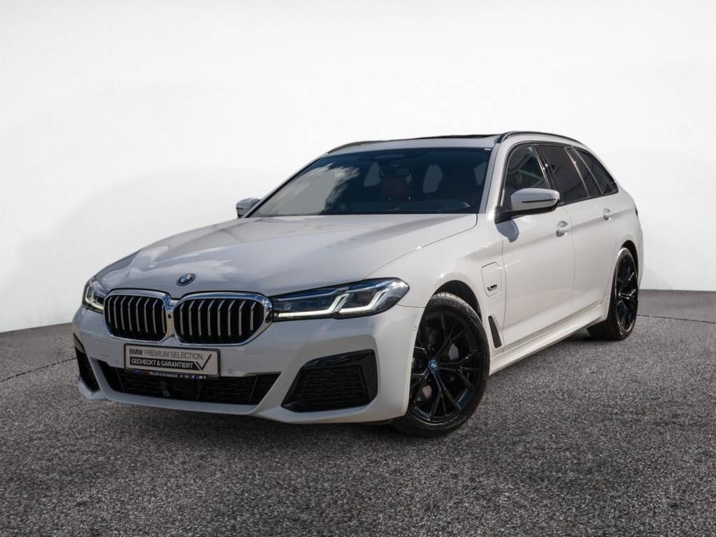 BMW 530e Touring xDrive M-Sport LED PANO LASER 360°