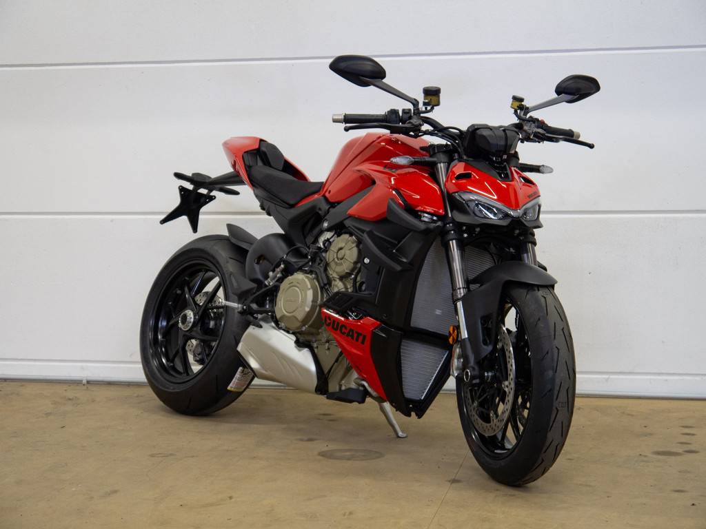 DUCATI Streetfighter V4 500 EUR Gutschein*