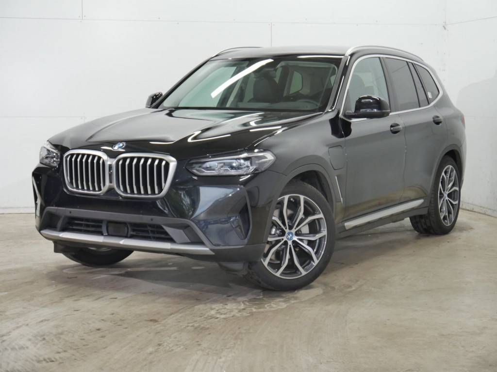 BMW X3 xDrive30e AHK+HUD+360°KAM+ACC