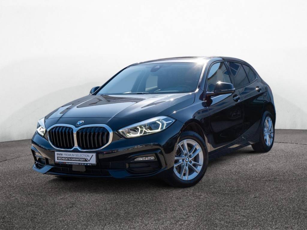 BMW 118i Sport Line PDC SHZ KAMERA NAVI LED PANO