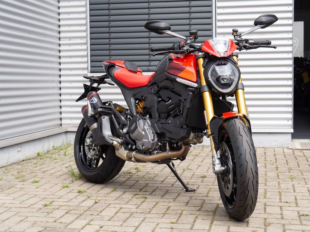 DUCATI Monster SP, 1.000,- EURO Zubehör for free