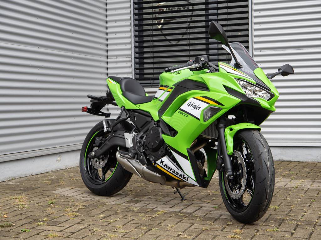 KAWASAKI Ninja 650 Sport MY 25 LED SCHEINWERFER