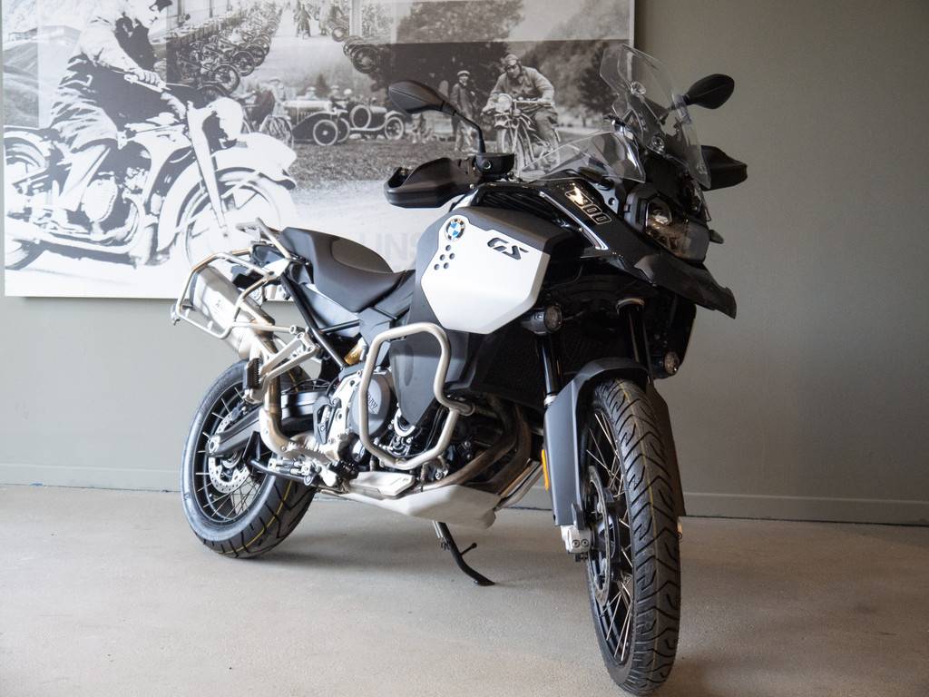 BMW F 900 GS Adventure LED SCHEINWERFER