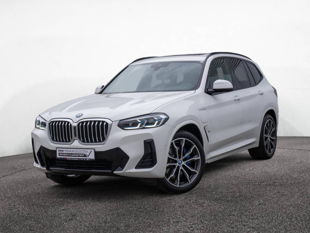 BMW X3 xDrive 30e M-Sport PANO+AHK+LASER+HUD+360°KAM