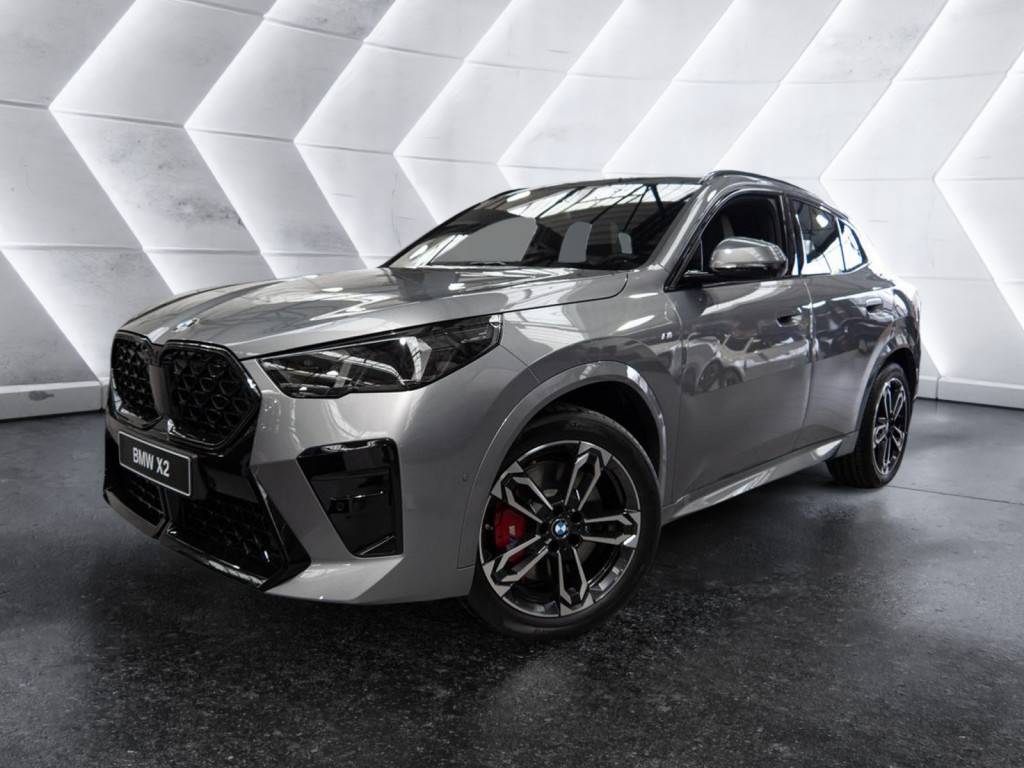 BMW X2 sDrive 20i M-Sport AKTIVSITZE LED PANO 360°