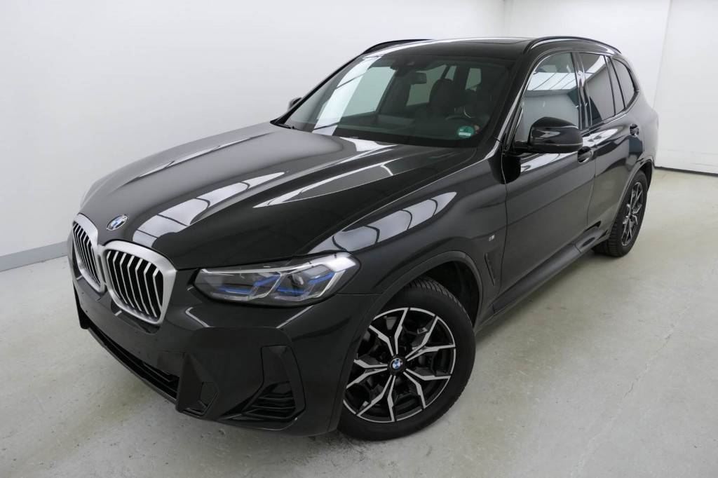 BMW X3 xDrive 30d M-Sport PANO+AHK+STANDHZG+ACC