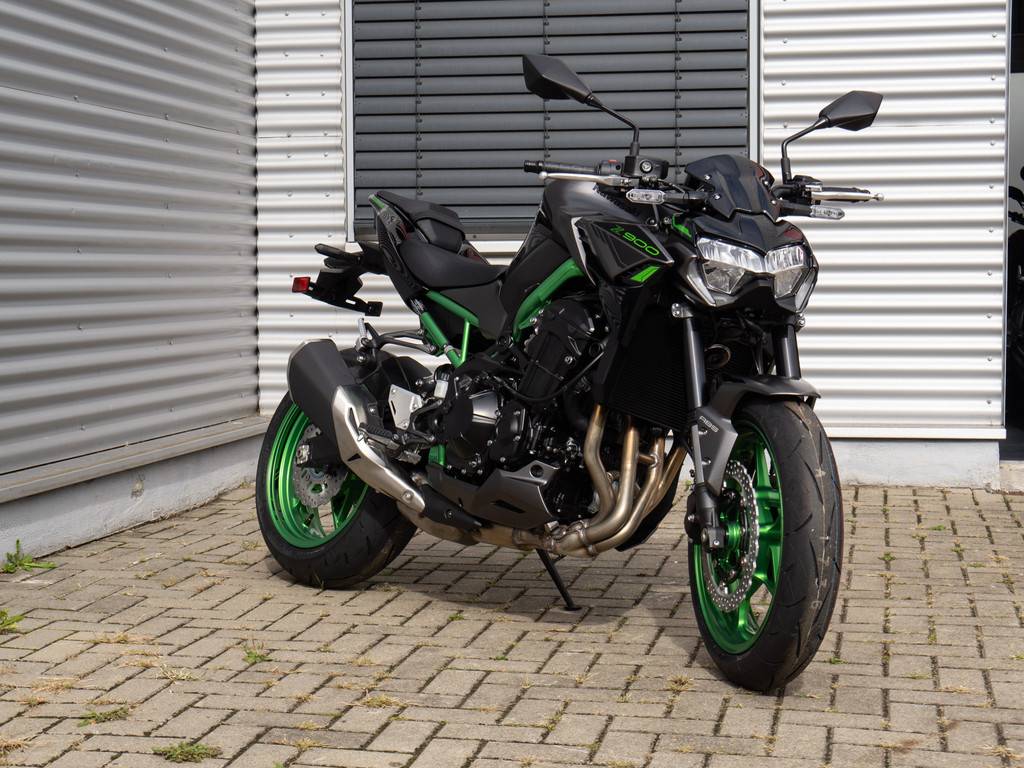 KAWASAKI Z 900 AKTIONSPREIS