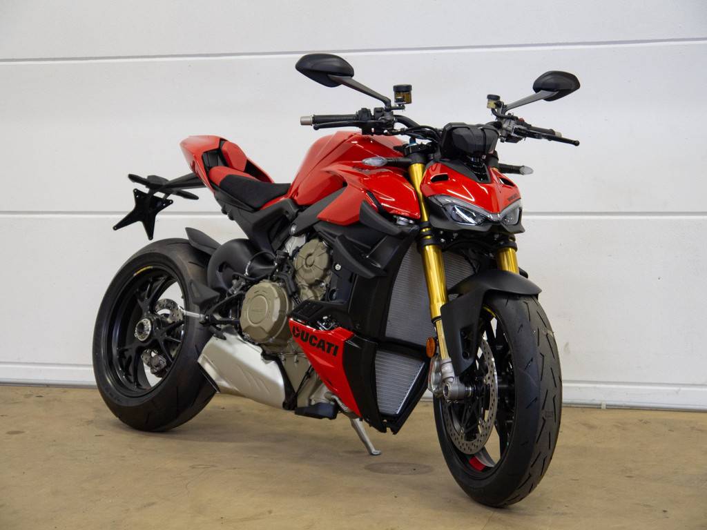 DUCATI Streetfighter V4 S 500 EUR Gutschein*